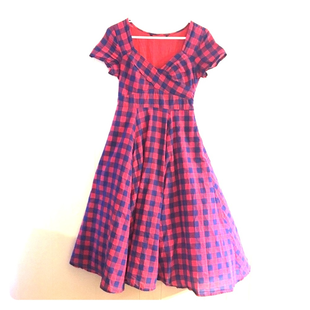 Fit'n Flare Retro Cap Sleeved Dress